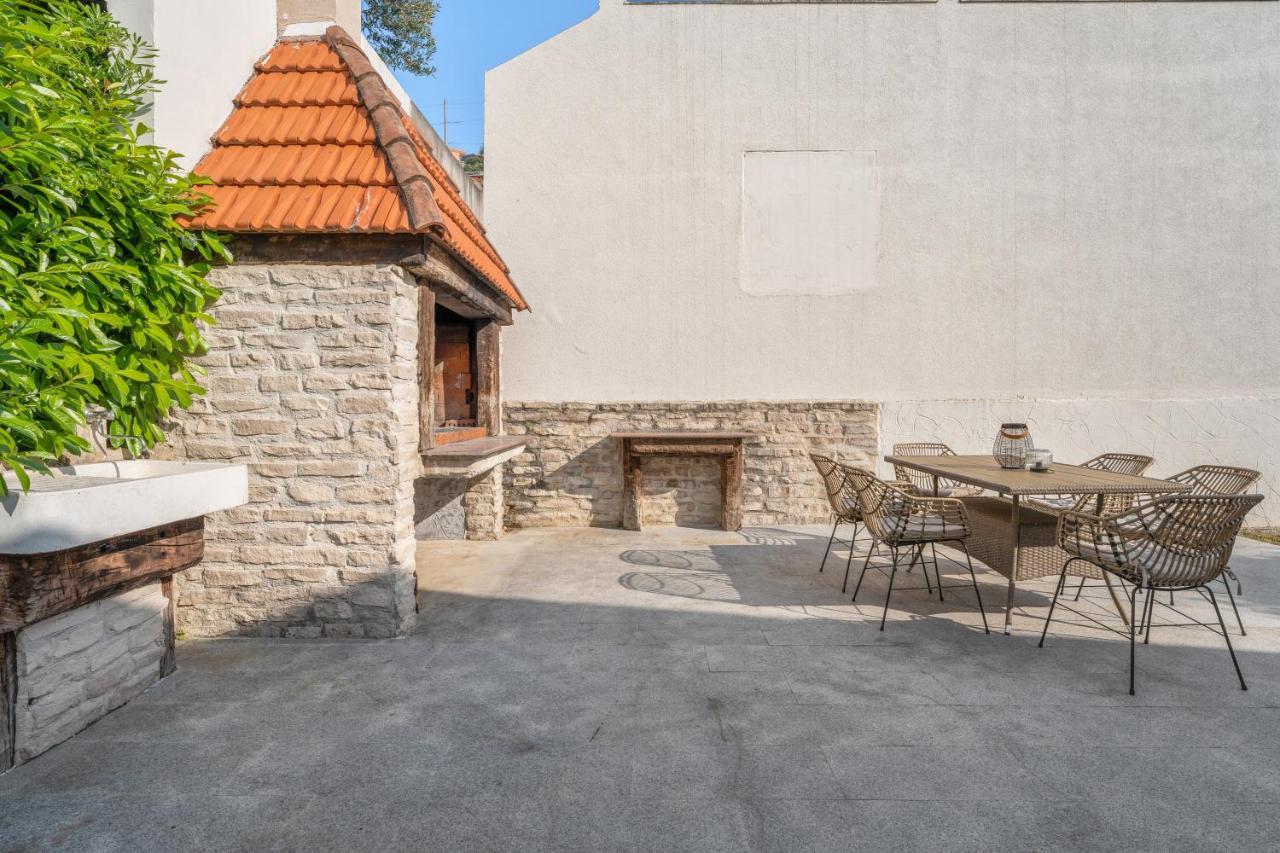 Apartments Dante Ποντστράνα Εξωτερικό φωτογραφία