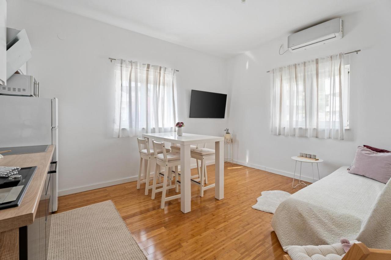 Apartments Dante Ποντστράνα Εξωτερικό φωτογραφία